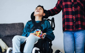 همکاری تیمی در درمان ارتودنسی بیماران فلج مغزی